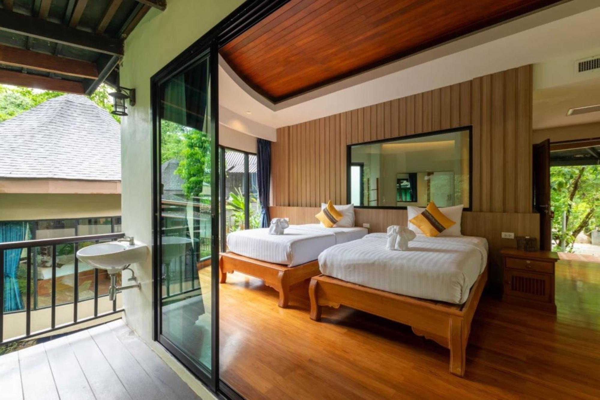 Rock And Tree House Resort Khao Sok National Park Exterior photo